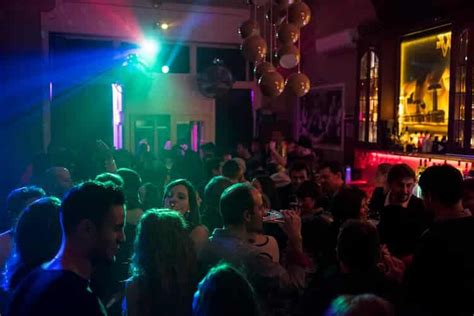 Porto Nightlife Guide: Find the Best Clubs, Bars and Parties